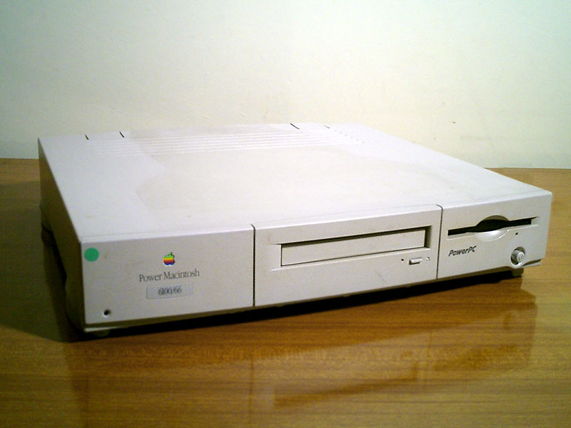 Power_Macintosh_6100-66.jpg