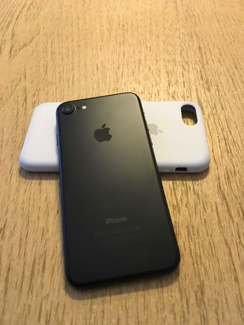 iPhone 7 matt black - 2.jpg