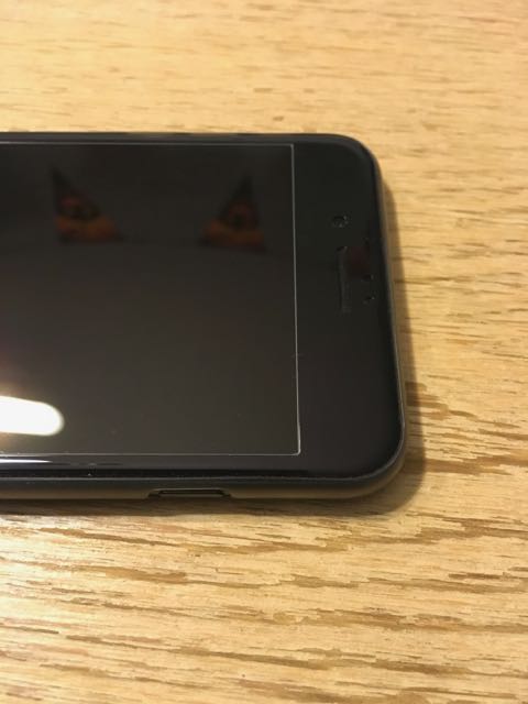 iPhone 7 Plus Spigen Air Skin - 3.jpg