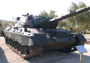 300px-Leopard-1-latrun-1.jpg